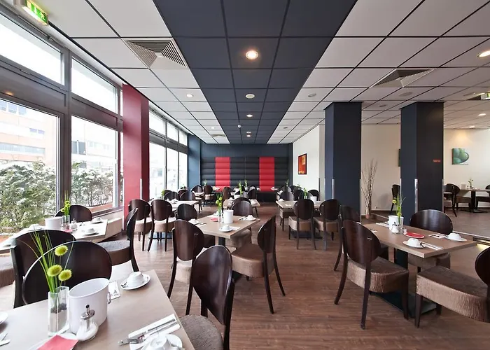 Arcadia Belmondo Hamburg